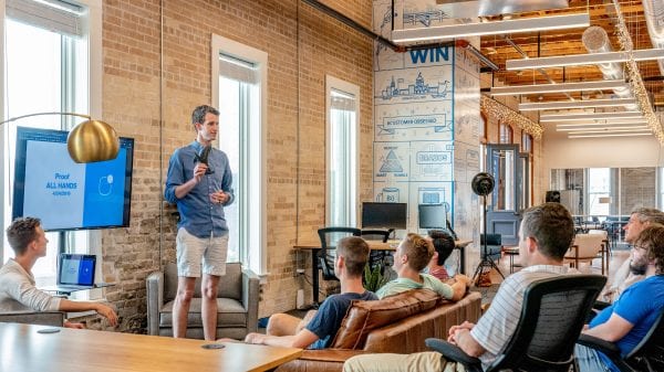 Create communities and connect with people 