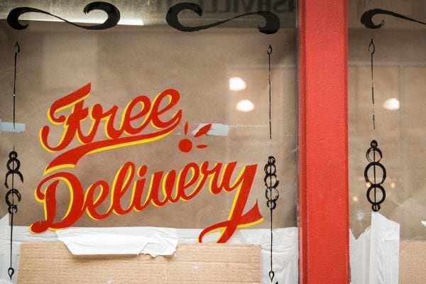 ecommerce shipping policy - should i offer free shipping to customers